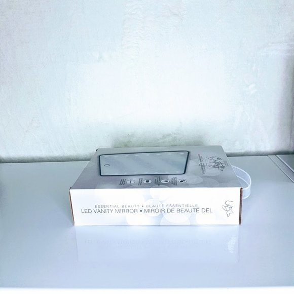 #H1 Portable LED Vanity Makeup Mirror - Picture 9 of 9